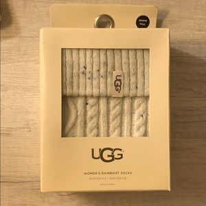 UGG women’s rain boot socks
